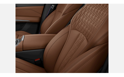 BMW X5 xDrive40d - автомобили, коли, обяви за нови и употребявани 8