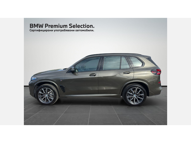 BMW X5 xDrive40i - автомобили, коли, обяви за нови и употребявани 2