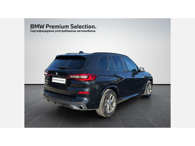 BMW X5 xDrive40i - автомобили, коли, обяви за нови и употребявани 1