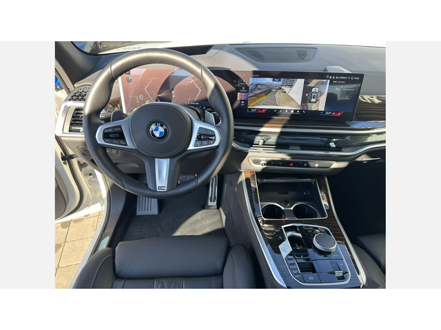 BMW X5 xDrive40i - автомобили, коли, обяви за нови и употребявани 11