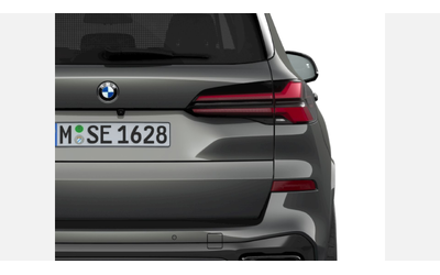 BMW X5 xDrive40i - автомобили, коли, обяви за нови и употребявани 6