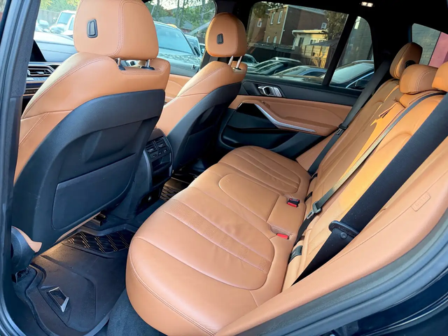 BMW X5 xDrive40i|M SPORT|PREM ESSENTL|22 INCH WHEELS| All Wheel Drive - автомобили, коли, обяви за нови и употребявани 11