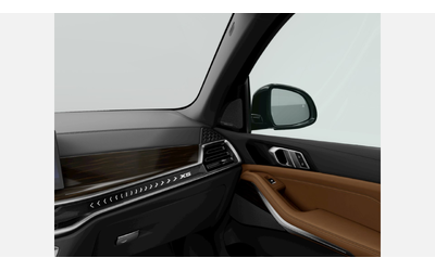 BMW X5 xDrive50e - автомобили, коли, обяви за нови и употребявани 9