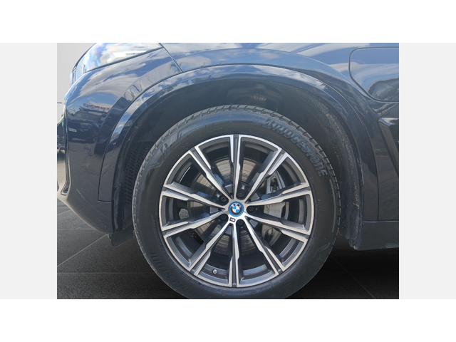 BMW X5 xDrive50e - автомобили, коли, обяви за нови и употребявани 5