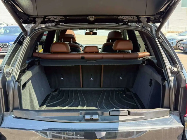 BMW X5 xDrive50i All Wheel Drive - автомобили, коли, обяви за нови и употребявани 14