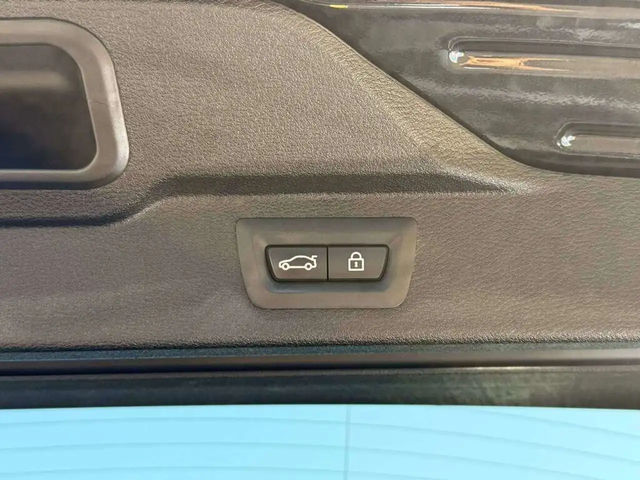 BMW X5 xDrive50i All Wheel Drive - автомобили, коли, обяви за нови и употребявани 15