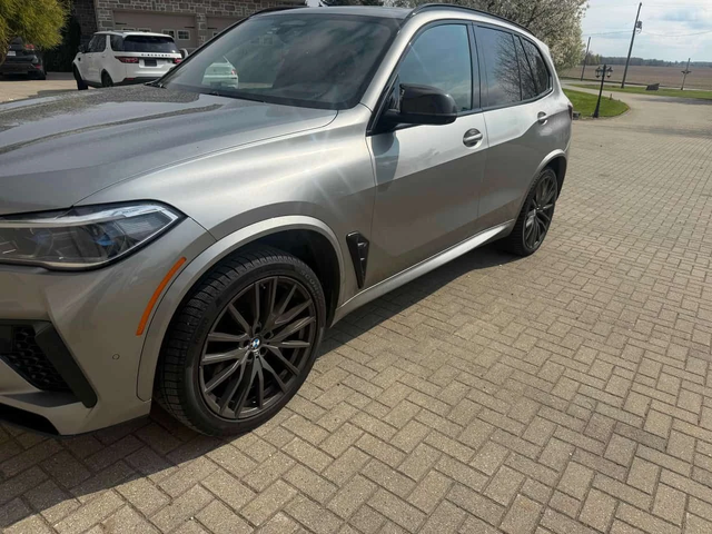 BMW X5M * Competition * CARFAX * БЕЗ ПЪРВОНАЧАЛНА ВНОСКА - автомобили, коли, обяви за нови и употребявани 9