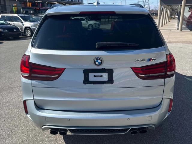 BMW X5M ПОДГРЕВ * ПАНОРАМА * HARMAN KARDON * CARFAX - автомобили, коли, обяви за нови и употребявани 3