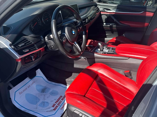 BMW X5M ПОДГРЕВ * ПАНОРАМА * HARMAN KARDON * CARFAX - автомобили, коли, обяви за нови и употребявани 5