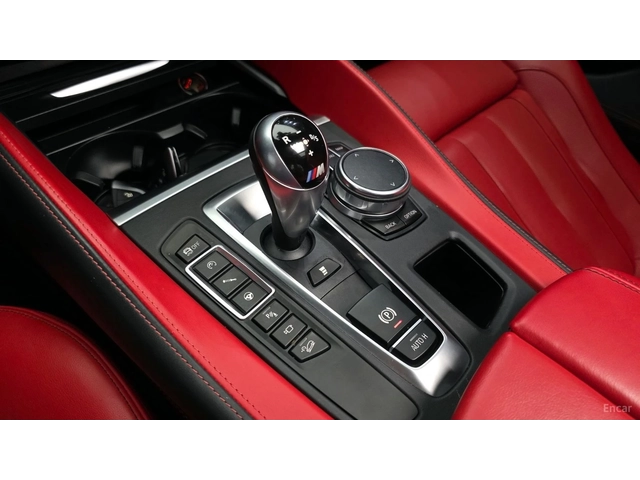 BMW X5M 4.4* КОЖА* ОБДУХВ* НАВИ* ПАНО* HUD - автомобили, коли, обяви за нови и употребявани 6