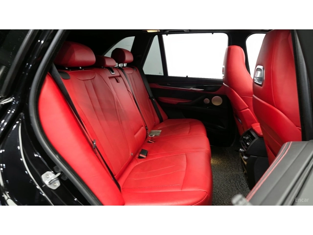 BMW X5M 4.4* КОЖА* ОБДУХВ* НАВИ* ПАНО* HUD - автомобили, коли, обяви за нови и употребявани 8