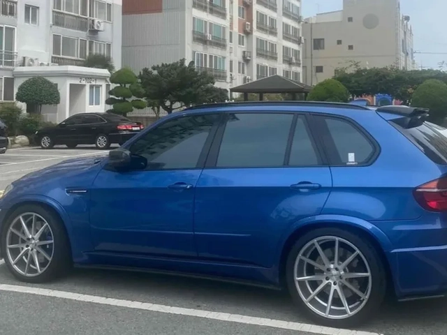 BMW X5M - автомобили, коли, обяви за нови и употребявани 8