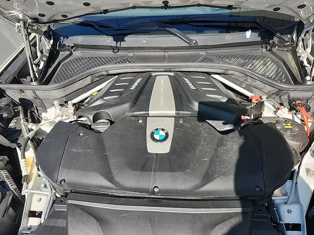 BMW X6 XDRIVE50I M-PACK* Harman* Head Up* Soft close* - автомобили, коли, обяви за нови и употребявани 11