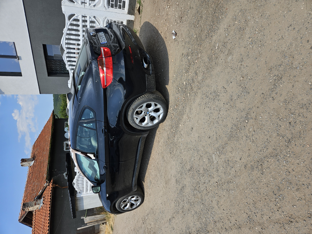 BMW X6, 2011 г., 208000 км, 145 к.с. - автомобили, коли, обяви за нови и употребявани 4