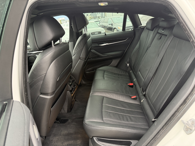 BMW X6 2017г.* M Pack* 154.000KM* Сервизна История* Full Max - автомобили, коли, обяви за нови и употребявани 11