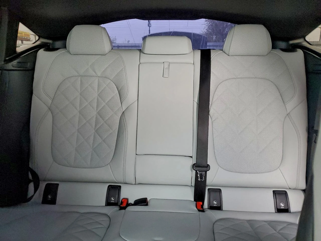 BMW X6 XDRIVE40I* M PACK* DISTRONIC* 360* HEADUP* - автомобили, коли, обяви за нови и употребявани 9