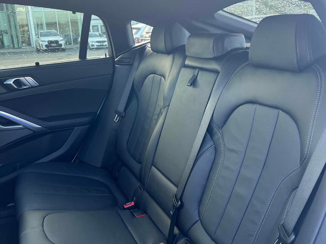 BMW X6 3.0L 6cyl AWD - автомобили, коли, обяви за нови и употребявани 9