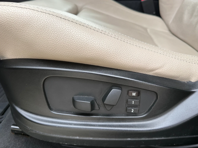 BMW X6 - автомобили, коли, обяви за нови и употребявани 13