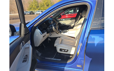 BMW X6 M50i - автомобили, коли, обяви за нови и употребявани 6