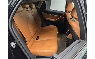 BMW X6 30D - автомобили, коли, обяви за нови и употребявани 11