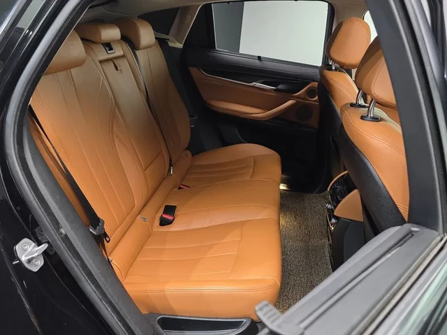 BMW X6 30D - автомобили, коли, обяви за нови и употребявани 11