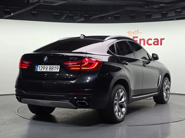 BMW X6 30D - автомобили, коли, обяви за нови и употребявани 1