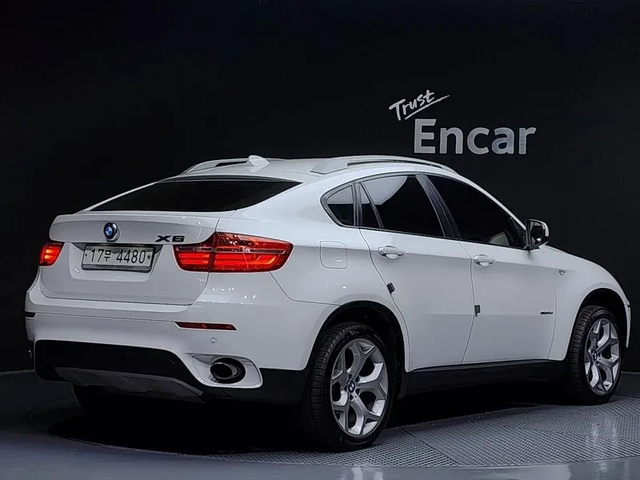 BMW X6 30D - автомобили, коли, обяви за нови и употребявани 1