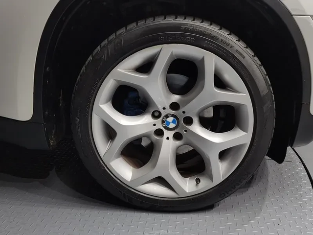 BMW X6 30D - автомобили, коли, обяви за нови и употребявани 4