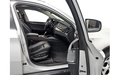 BMW X6 30D - автомобили, коли, обяви за нови и употребявани 10