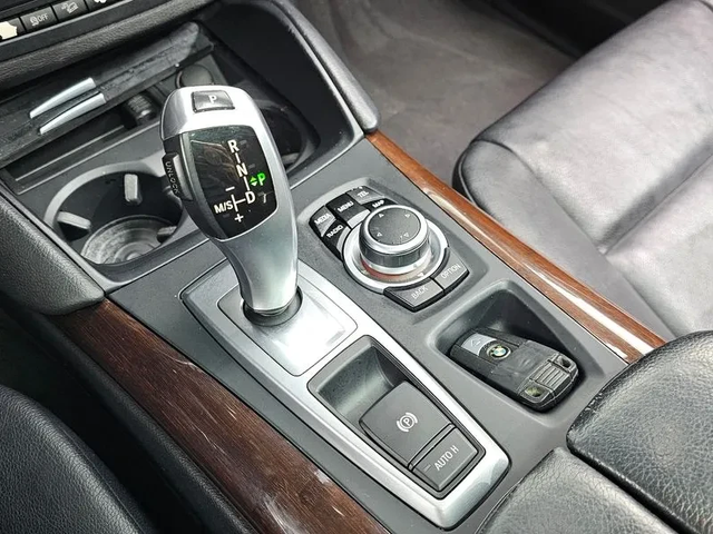 BMW X6 30D - автомобили, коли, обяви за нови и употребявани 8