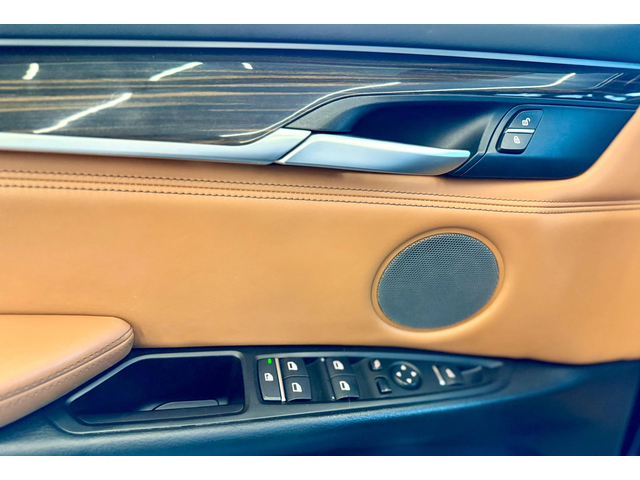 BMW X6 M50d* Mperformance* HK* Лизинг* Adaptive Led* Carb - автомобили, коли, обяви за нови и употребявани 6