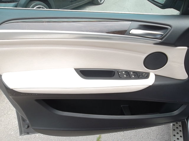 BMW X6 4.0d - автомобили, коли, обяви за нови и употребявани 7