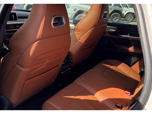 BMW X6 M* XDrive* Keyless* Premium audio* PANO* Memo - автомобили, коли, обяви за нови и употребявани 10