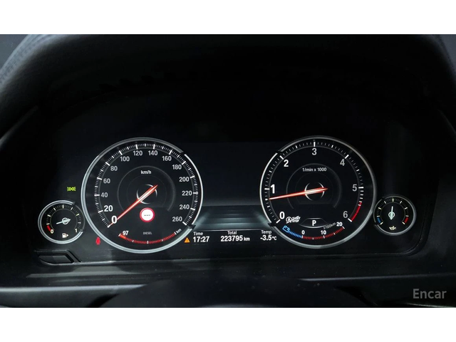 BMW X6 3.0D xDrive* HARMAN KARDON* DIGITAL* HEAD-UP* 360* - автомобили, коли, обяви за нови и употребявани 8