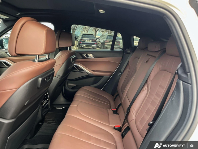 BMW X6 * М-Package* * HeadUp* AвтоКредит* (ЦЕНА ДО БГ) - автомобили, коли, обяви за нови и употребявани 16