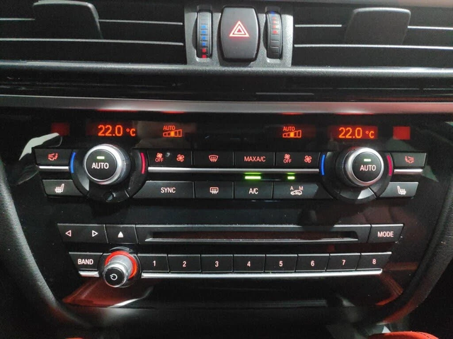 BMW X6 * xDrive * * HeadUp* AвтоКредит* (ЦЕНА ДО БГ) - автомобили, коли, обяви за нови и употребявани 11