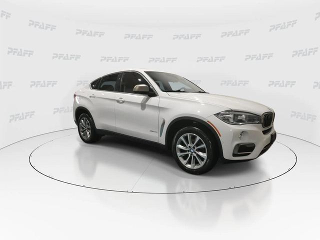 BMW X6 * xDrive * * HeadUp* AвтоКредит* (ЦЕНА ДО БГ) - автомобили, коли, обяви за нови и употребявани 3