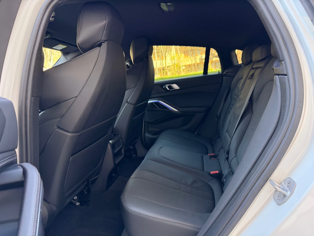 BMW X6 4.0d / M-OPTIC / LASER - автомобили, коли, обяви за нови и употребявани 10