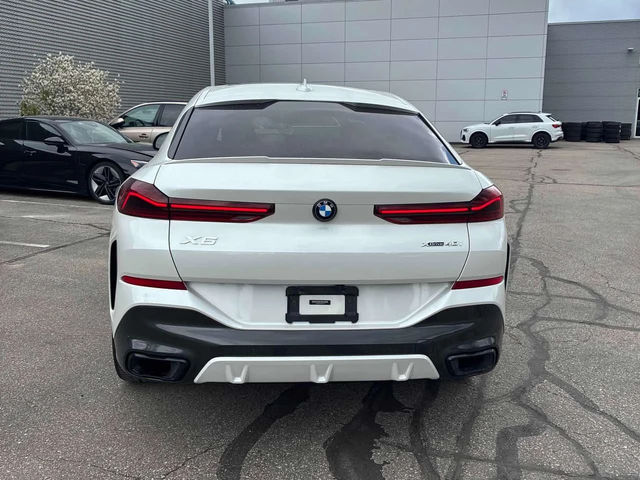 BMW X6 * xDrive40i * PANO* KEYLESS* ПОДГРЕВ* - автомобили, коли, обяви за нови и употребявани 3