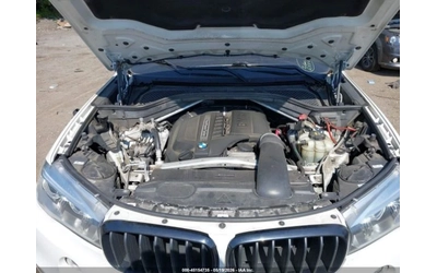 BMW X6 XDRIVE35I M PKG| HARMAN/KARDON| HUD| PANO| ВАКУУМ - автомобили, коли, обяви за нови и употребявани 13