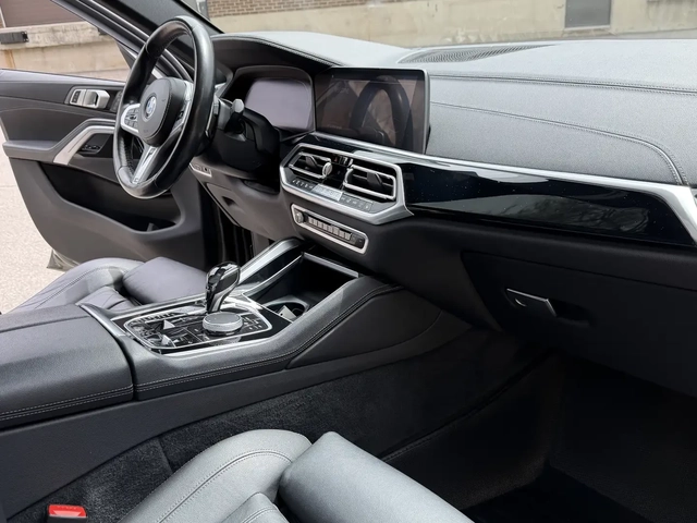 BMW X6 - автомобили, коли, обяви за нови и употребявани 6