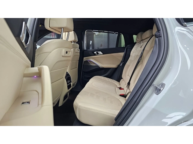 BMW X6 Xdrive40i M-PACK* HARMAN KARDON* LASER* HEADUP* 36 - автомобили, коли, обяви за нови и употребявани 11
