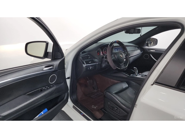 BMW X6 M* КОЖА* ПОДГРЕВ* ОБДУХВАНЕ* HEADUP* LANE ASS - автомобили, коли, обяви за нови и употребявани 8