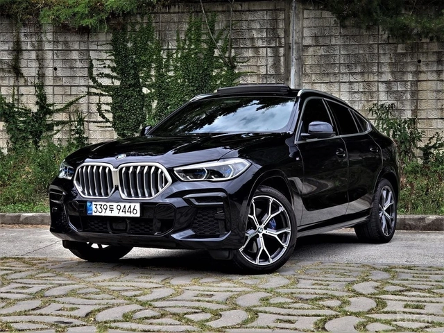 BMW X6 M* SPORT* LASER* ОБДУХВАНЕ* ДИСТРОНИК* МАСАЖ* - автомобили, коли, обяви за нови и употребявани 0