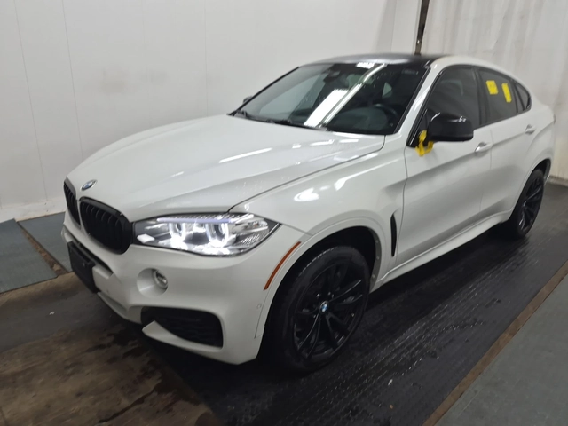 BMW X6 xDrive35i - автомобили, коли, обяви за нови и употребявани 0
