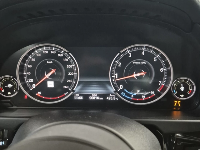 BMW X6 xDrive35i - автомобили, коли, обяви за нови и употребявани 5