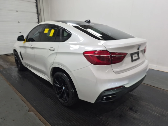 BMW X6 xDrive35i - автомобили, коли, обяви за нови и употребявани 3