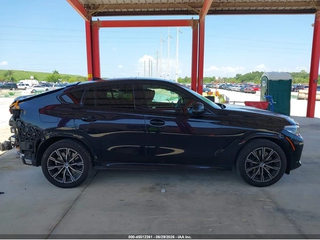 BMW X6 XDRIVE40I - автомобили, коли, обяви за нови и употребявани 12