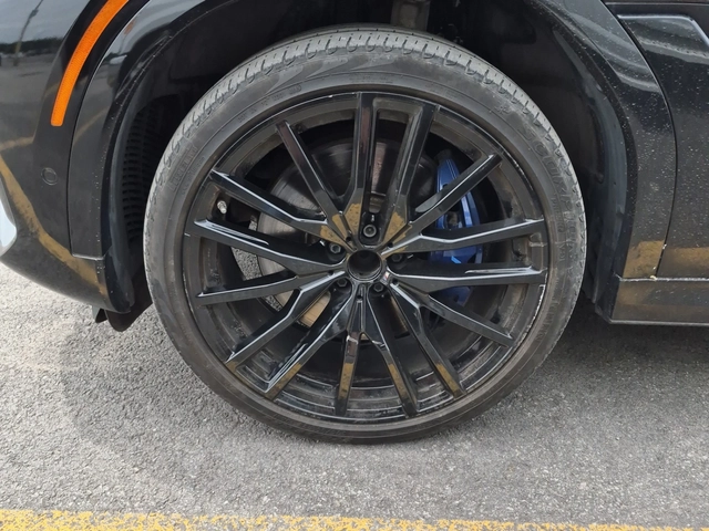 BMW X6 M50i - автомобили, коли, обяви за нови и употребявани 5