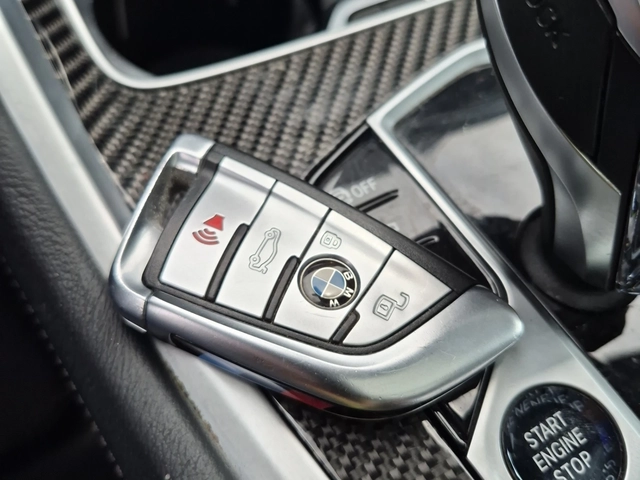 BMW X6 M50i - автомобили, коли, обяви за нови и употребявани 6